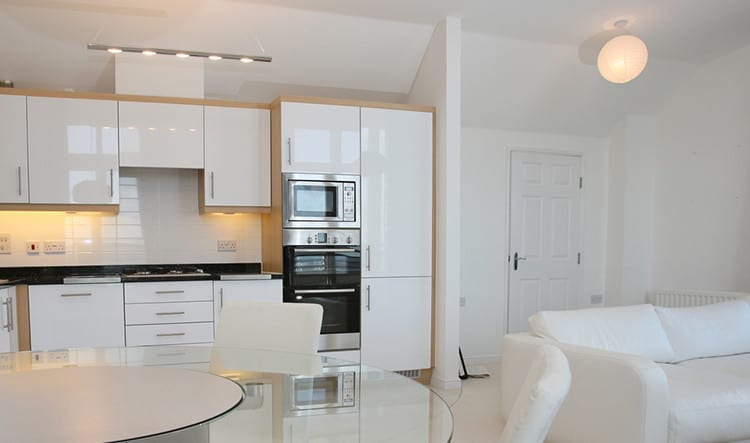 Stay Cool in the Summer by Zone Cooling and Mini Air Conditioning in Edmonton